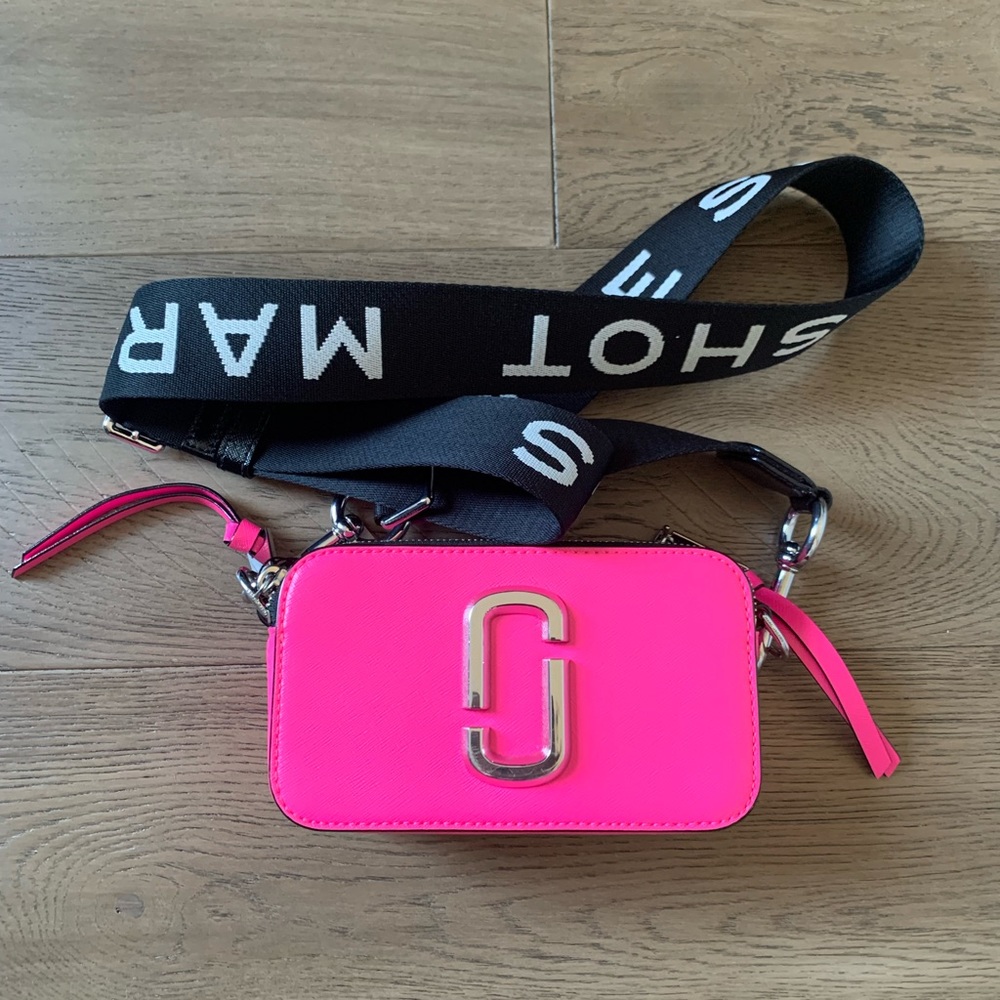 Marc Jacobs neon pink snapshot crossbody bag